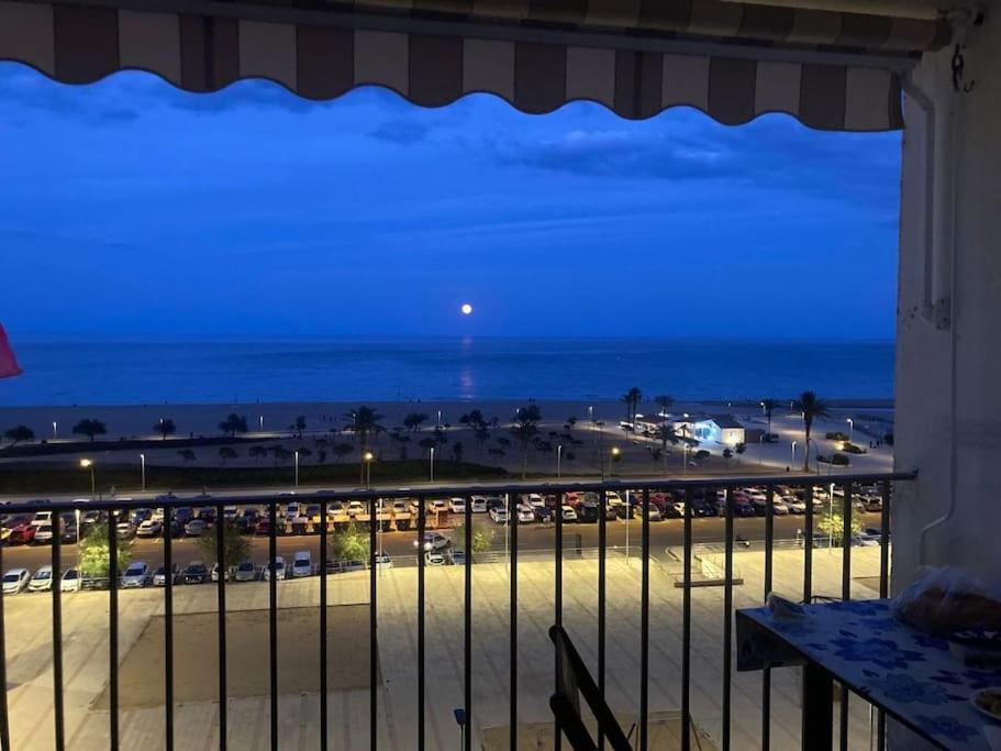 Ferienwohnung Vistas Frontales Al Mar Empuriabrava Exterior foto