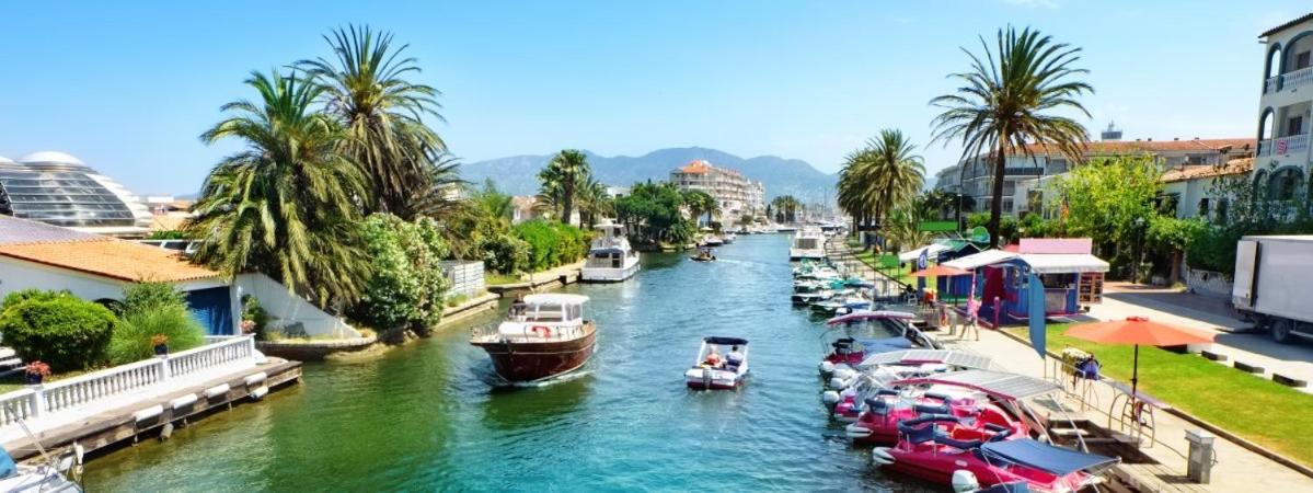 Ferienwohnung Vistas Frontales Al Mar Empuriabrava Exterior foto